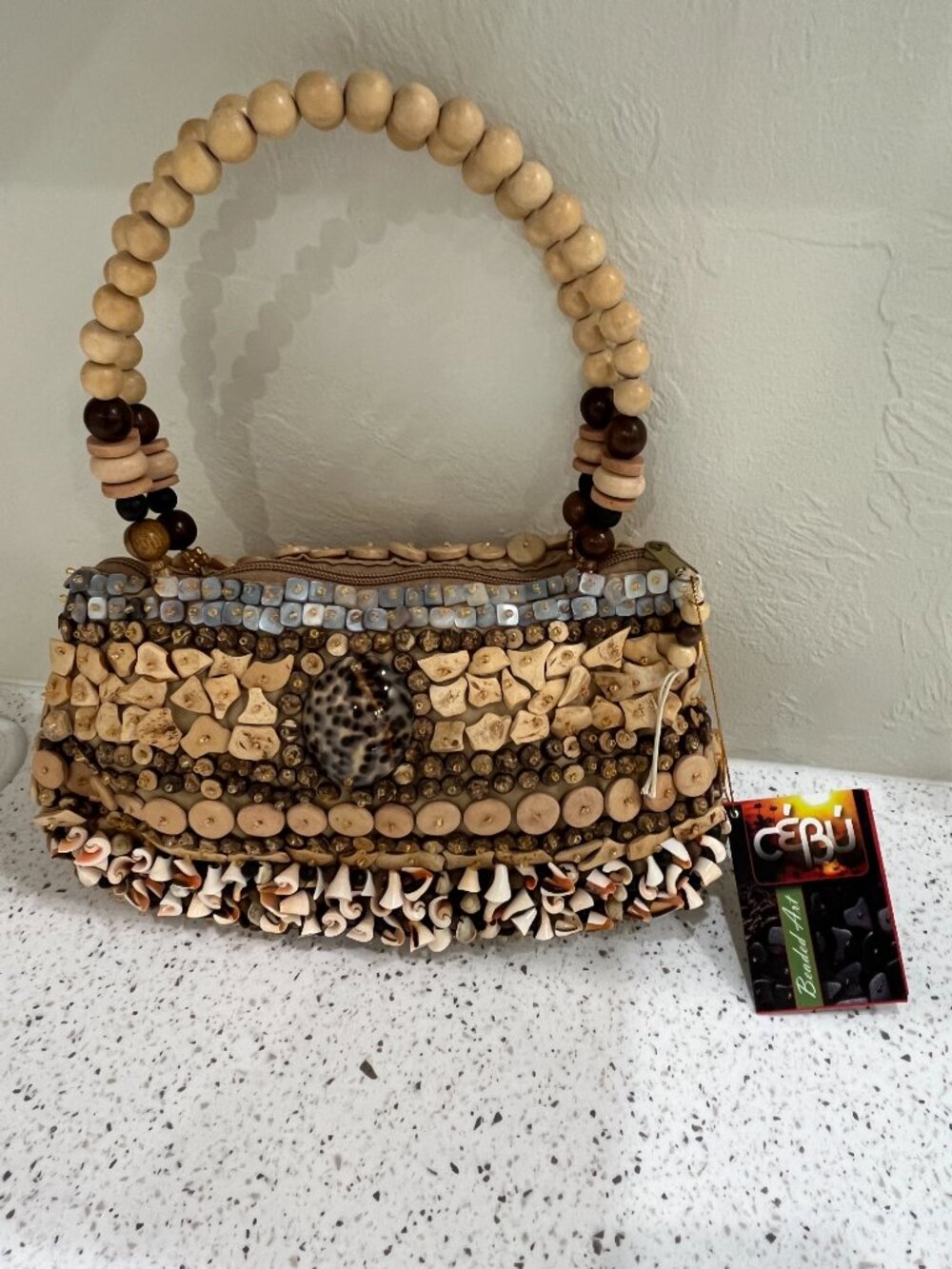 NWT CEBU BEADED ART SIGNATURE COLLECTION NATURAL WOOD SHELL HANDBAG PURSE